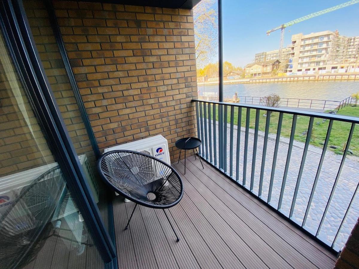 Apartamenty S&S Chlebova Gdansk Z Widokiem Na Rzeke Motlawe, Stare Miasto Extérieur photo